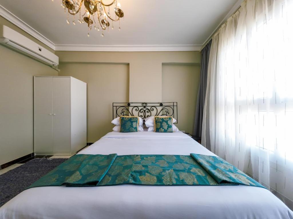 Downtown Sea View Suites อเล็กซานเดรีย ภายนอก รูปภาพ