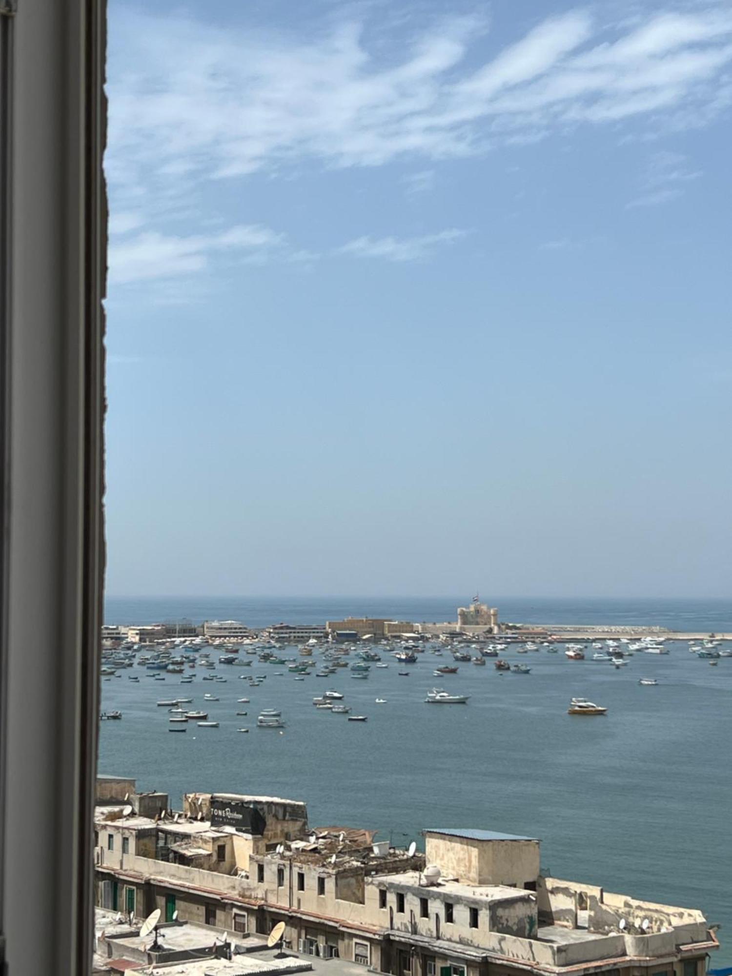 Downtown Sea View Suites อเล็กซานเดรีย ภายนอก รูปภาพ